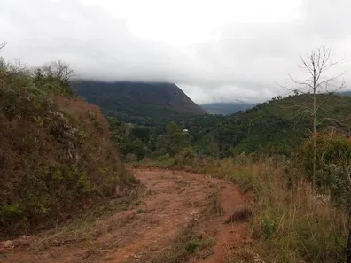 Fazenda / Sítio / Chácara com 3 Quartos à venda, 450m² no Parque Dom João VI, Nova Friburgo