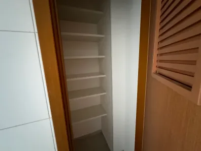 Apartamento com 3 Quartos para alugar, 114m² no Vila Edmundo, Taubaté