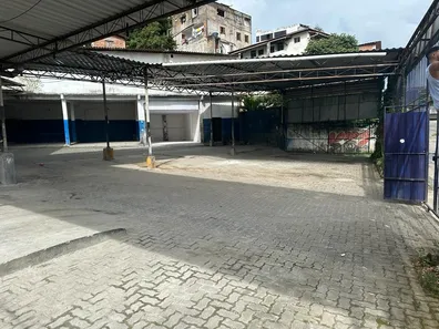 Prédio Inteiro para venda ou aluguel, 2000m² no Cosme de Farias, Salvador