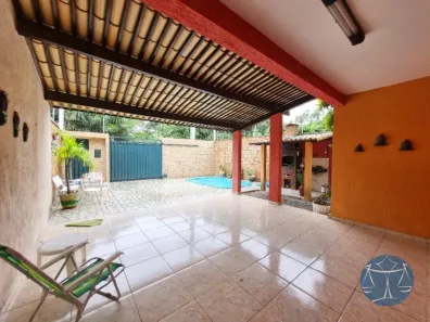 Casa com 4 Quartos à venda, 192m² no Lagoa Nova, Natal