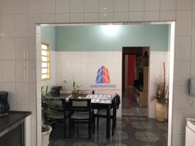 Sobrado com 3 Quartos à venda, 184m² no Vila Cordenonsi, Americana