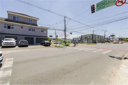 Prédio Inteiro à venda, 601m² no Sítio Cercado, Curitiba