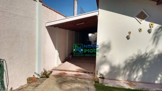 Fazenda / Sítio / Chácara com 3 Quartos à venda, 330m² no Colinas do Piracicaba (Ártemis), Piracicaba