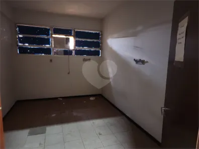 Galpão / Depósito / Armazém para venda ou aluguel, 1464m² no Jardim Dumont, Araraquara