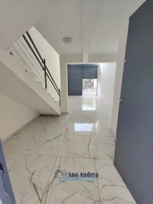 Prédio Inteiro para venda ou aluguel, 240m² no Jardim Clementino, Taboão da Serra