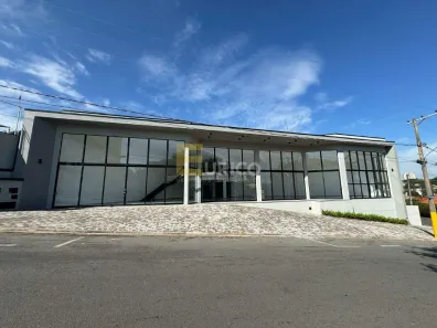 Prédio Inteiro para alugar, 240m² no Jardim Santo Antônio, Valinhos