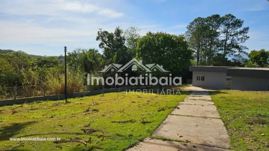 Fazenda / Sítio / Chácara com 3 Quartos à venda, 157m² no Jardim Maracanã, Atibaia