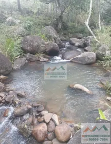 Fazenda / Sítio / Chácara com 2 Quartos à venda, 5100m² no , Rio Bonito