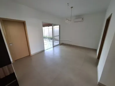 Casa de Condomínio com 3 Quartos para alugar, 156m² no Fazenda Santa Maria, Cravinhos