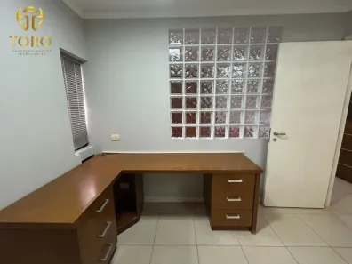 Conjunto Comercial / Sala para alugar, 62m² no Zona 01, Maringá
