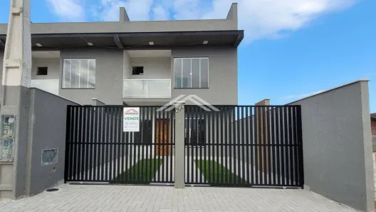 Sobrado com 3 Quartos à venda, 131m² no Itapema do Norte, Itapoá