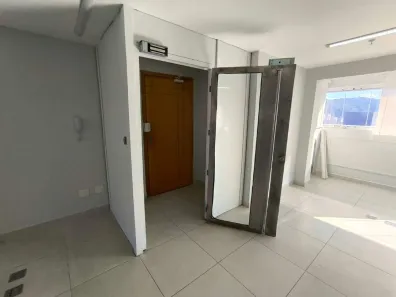 Conjunto Comercial / Sala para alugar, 52m² no Marapé, Santos