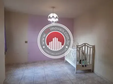 Casa com 4 Quartos para alugar, 400m² no Centro, Nilópolis