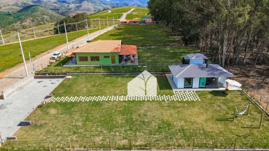 Casa de Condomínio com 1 Quarto à venda, 60m² no Inconfidência, Paraíba do Sul