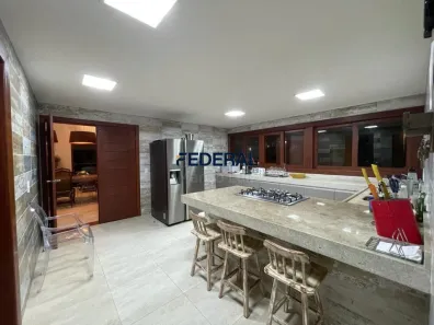 Casa com 5 Quartos à venda, 800m² no , Chã Grande