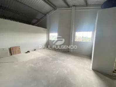 Galpão / Depósito / Armazém para venda ou aluguel, 296m² no Loteamento Residencial Portal do Lago, Cambé