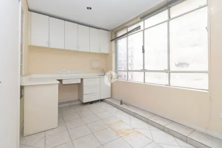 Conjunto Comercial / Sala à venda, 55m² no Centro, Curitiba