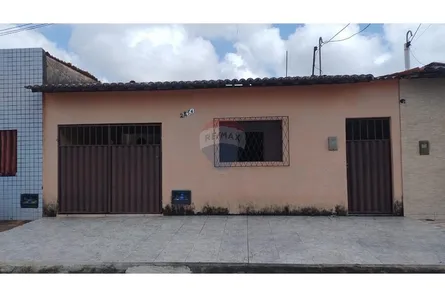 Casa com 3 Quartos à venda, 133m² no Potengi, Natal