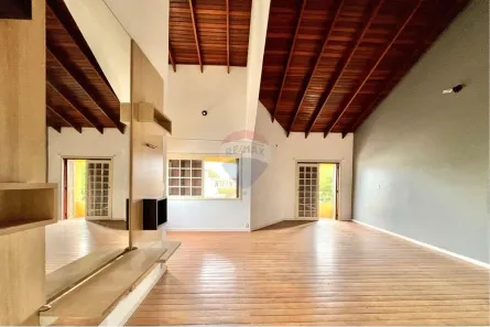 Sobrado com 2 Quartos à venda, 200m² no Nossa Senhora das Graças, Canoas