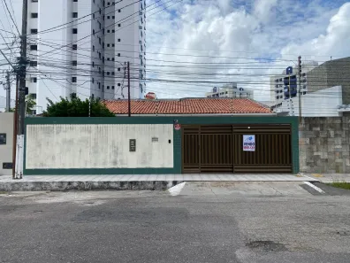 Casa com 4 Quartos à venda, 191m² no Grageru, Aracaju