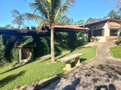 Fazenda / Sítio / Chácara com 3 Quartos à venda, 400m² no porta do sol, Mairinque
