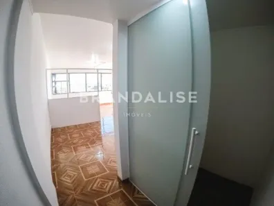 Conjunto Comercial / Sala à venda, 46m² no Centro, Canoas