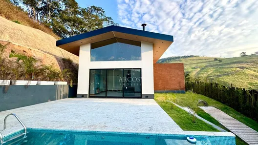 Casa de Condomínio com 3 Quartos à venda, 180m² no , Paraíba do Sul