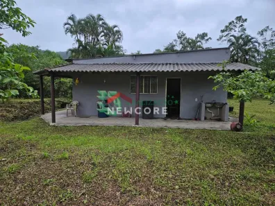 Fazenda / Sítio / Chácara com 2 Quartos à venda, 60m² no Rural, Mongaguá