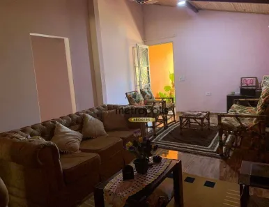 Fazenda / Sítio / Chácara com 3 Quartos à venda, 138m² no Perímetro Urbano, Sarapuí