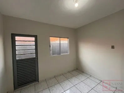 Casa com 2 Quartos para alugar, 95m² no Parque das Nações, Limeira