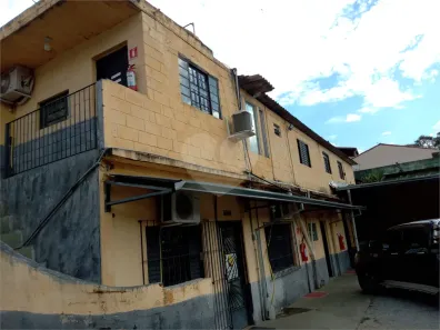Galpão / Depósito / Armazém para venda ou aluguel, 250m² no Luiz Fagundes, Mairiporã