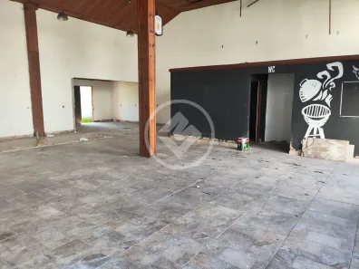 Galpão / Depósito / Armazém à venda, 369m² no Campinas, São José