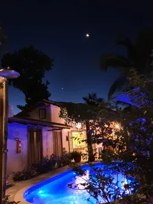 Hotel / Motel / Pousada com 8 Quartos à venda, 180m² no Boiçucanga, São Sebastião