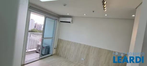 Conjunto Comercial / Sala para alugar, 37m² no Jardim, Santo André