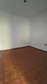 Casa com 2 Quartos para alugar, 120m² no Nossa Senhora das Graças, Governador Valadares
