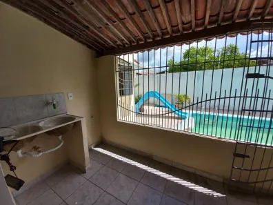 Casa com 3 Quartos para alugar, 85m² no Monte Castelo, Parnamirim