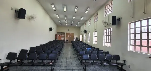 Loja / Salão / Ponto Comercial com 1 Quarto à venda, 206m² no Chácaras Reunidas Brasil, Taubaté