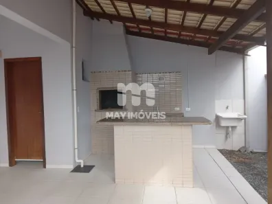 Sobrado com 2 Quartos para alugar, 120m² no Centro, Navegantes