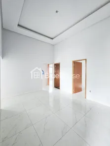 Casa com 3 Quartos à venda, 93m² no Setor Ponta Kayana, Trindade