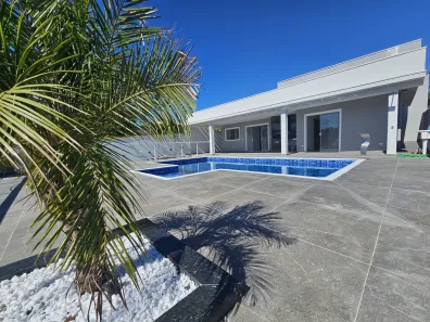 Fazenda / Sítio / Chácara com 3 Quartos à venda, 300m² no , Mairinque