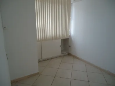 Conjunto Comercial / Sala para alugar, 40m² no Centro, Petrópolis