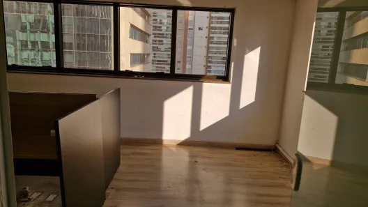 Conjunto Comercial / Sala para alugar, 72m² no Vila Olímpia, São Paulo