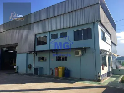 Galpão / Depósito / Armazém para venda ou aluguel, 400m² no Granja dos Cavaleiros, Macaé