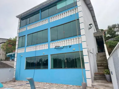 Casa com 3 Quartos à venda, 290m² no Quarta Divisão, Ribeirão Pires