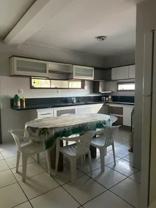 Casa com 4 Quartos para alugar, 200m² no Liberdade, Campina Grande