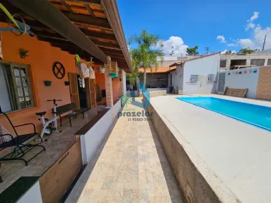 Fazenda / Sítio / Chácara com 3 Quartos à venda, 1099m² no Dona Catarina, Mairinque