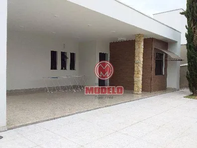 Casa com 3 Quartos à venda, 275m² no Centro, Águas de São Pedro