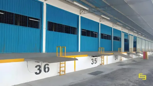 Galpão / Depósito / Armazém para alugar, 1272m² no Centro, Alhandra