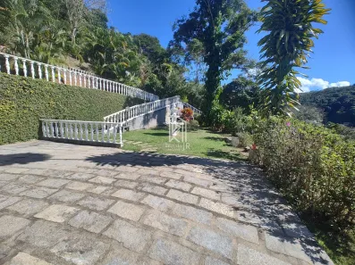 Casa com 3 Quartos à venda, 300m² no Itaipava, Petrópolis