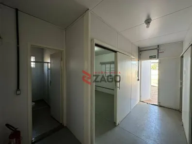 Galpão / Depósito / Armazém à venda, 281m² no Jardim Maracanã, Uberaba
